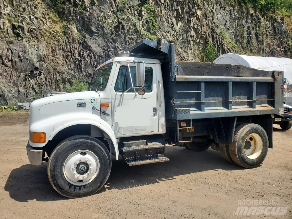 International 4990 Sklápače