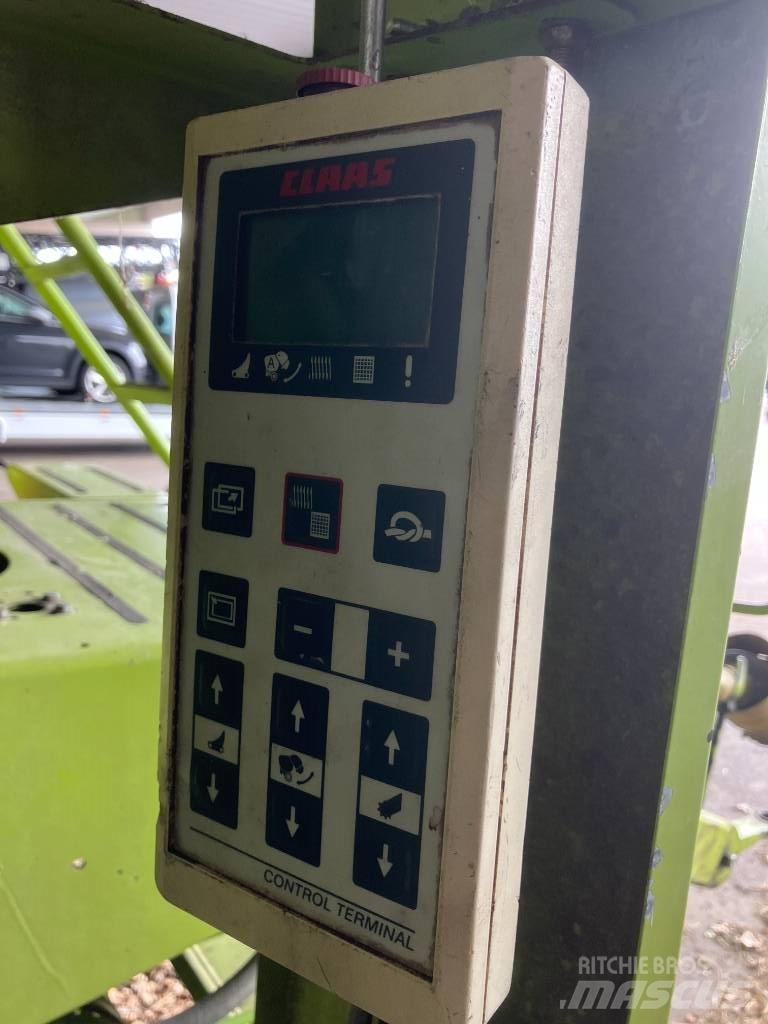 CLAAS Rollant 255 RC Lisy na okrúhle balíky
