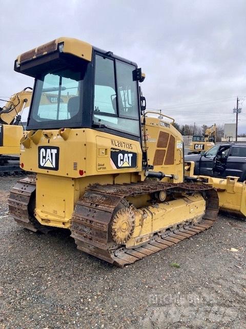 CAT D 3 K 2 LGP Pásové dozéry