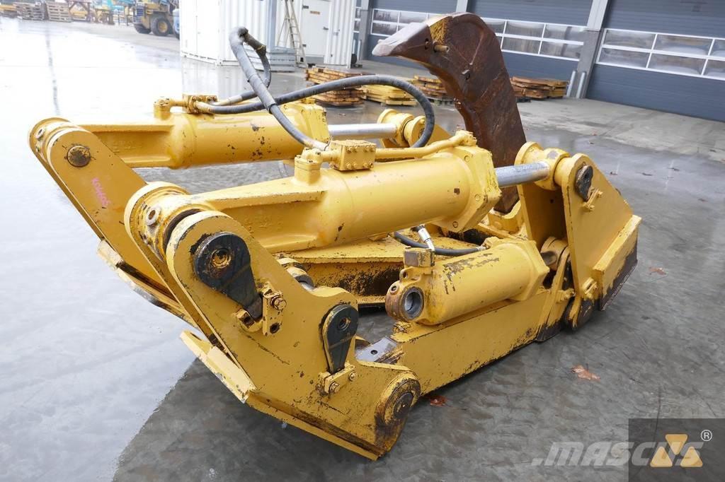 CAT D9H Ripper Ďalšie komponenty