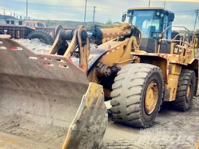 CAT 988 H Kolesové nakladače