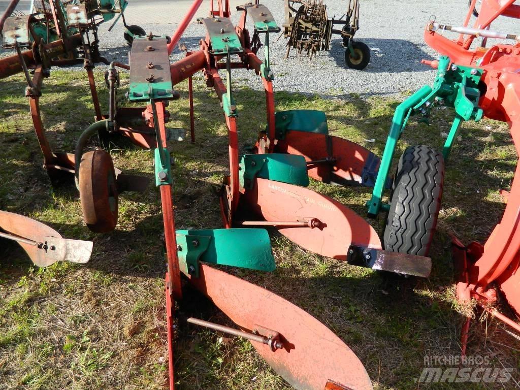 Kverneland 3 Konvenčné pluhy