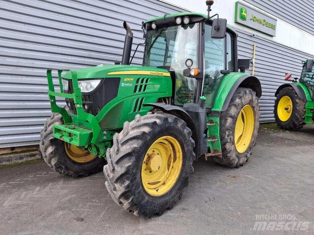 John Deere 6110M Traktory