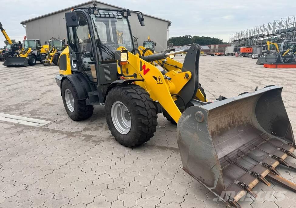 Wacker Neuson WL 44 Kolesové nakladače