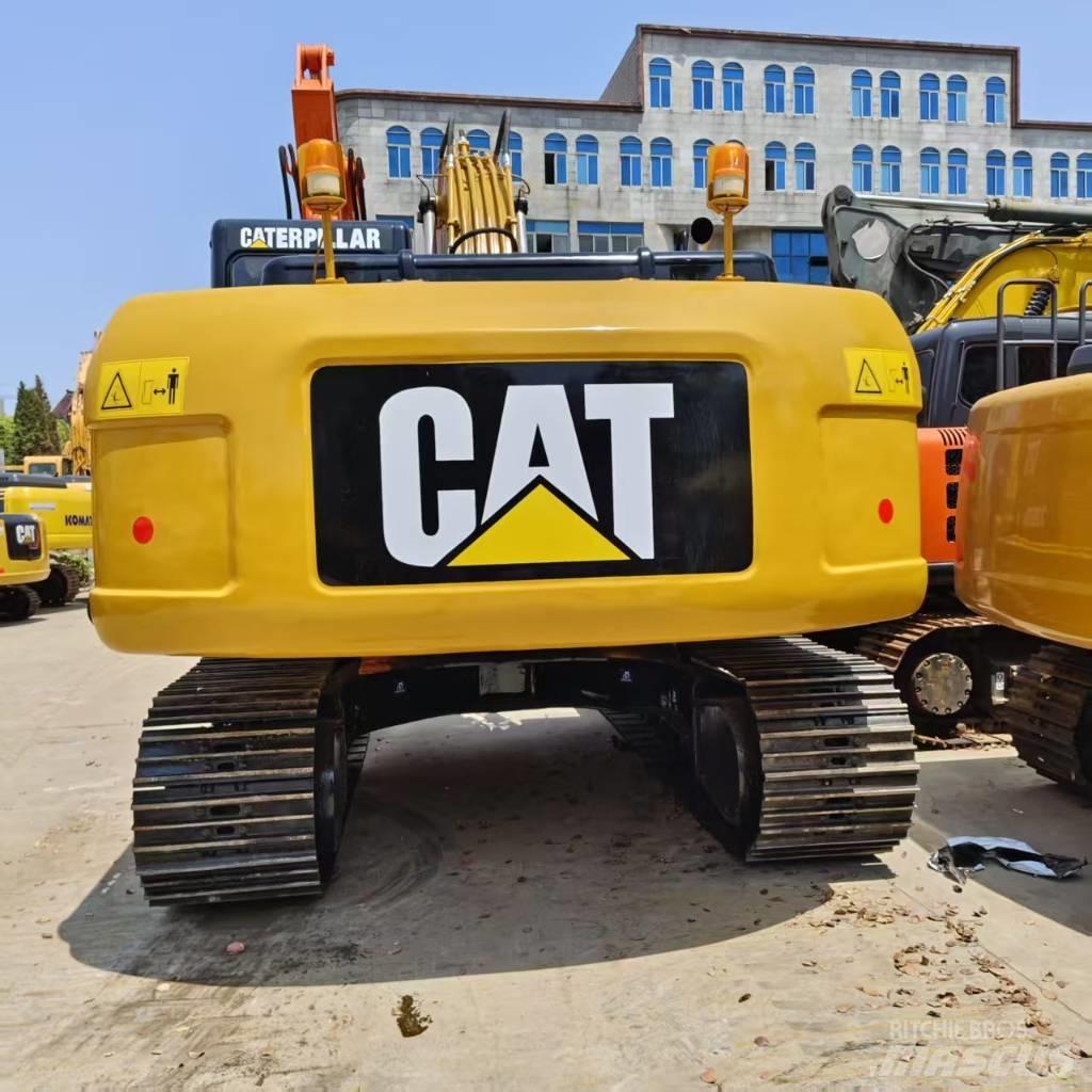 CAT 320 D Pásové rýpadlá