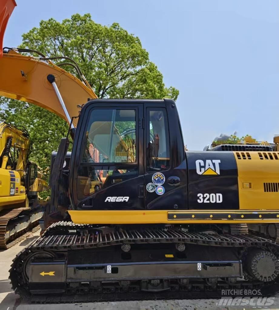 CAT 320 D Pásové rýpadlá