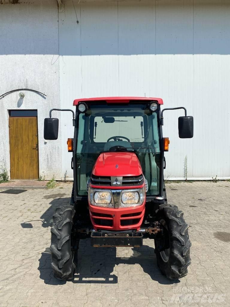 Mitsubishi GOK 341 Kompaktné traktory