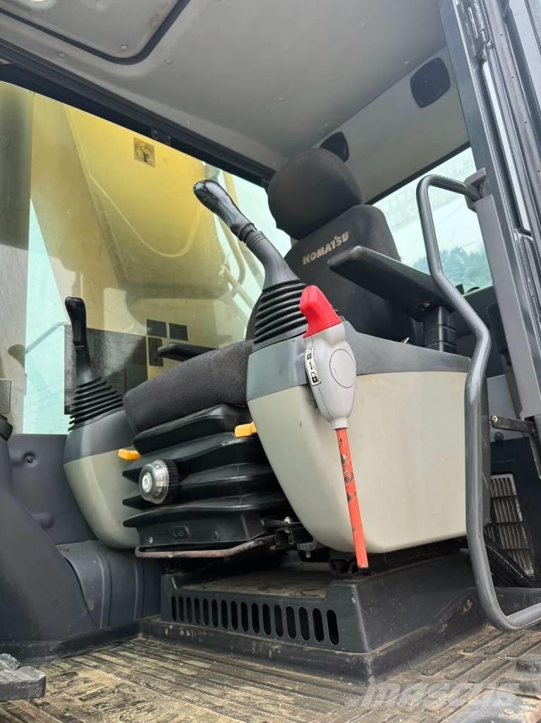 Komatsu PC 400-8 Pásové rýpadlá