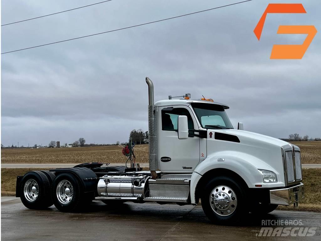 Kenworth T 880 Ťahače