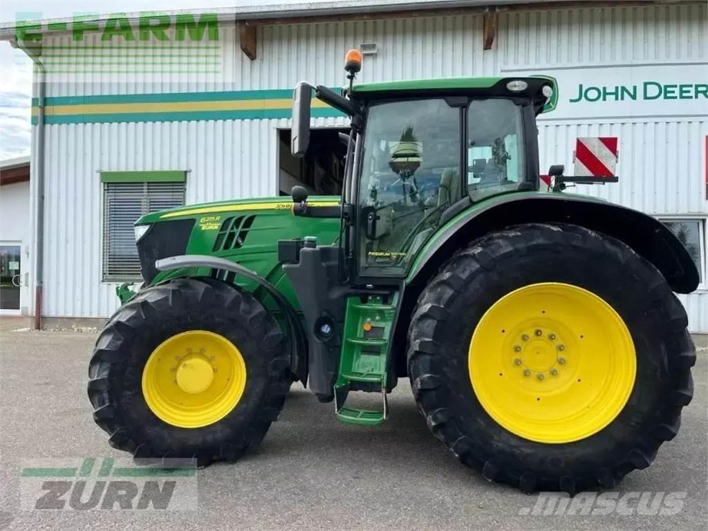 John Deere 6215r Traktory