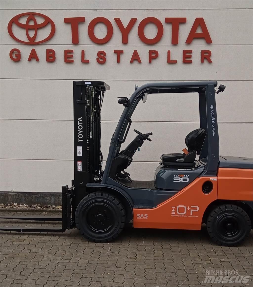 Toyota 52-8FDF30 Dieselové vozíky