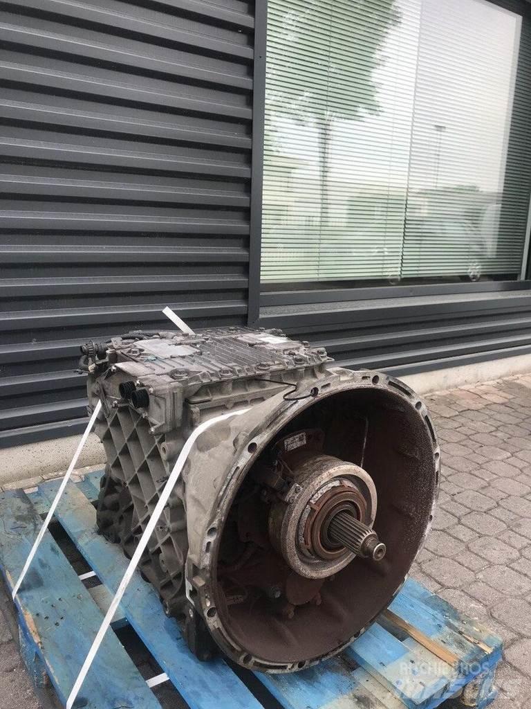 Volvo AT2412C Prevodovky