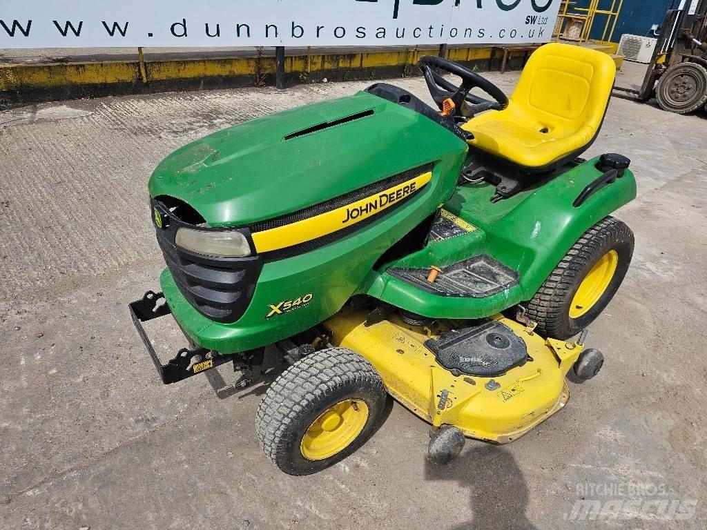 John Deere X 540 Kompaktné traktory