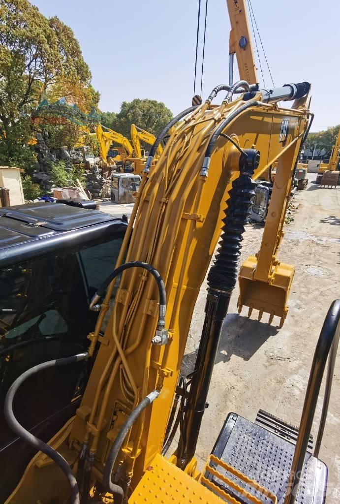 CAT 312 D2GC Pásové rýpadlá