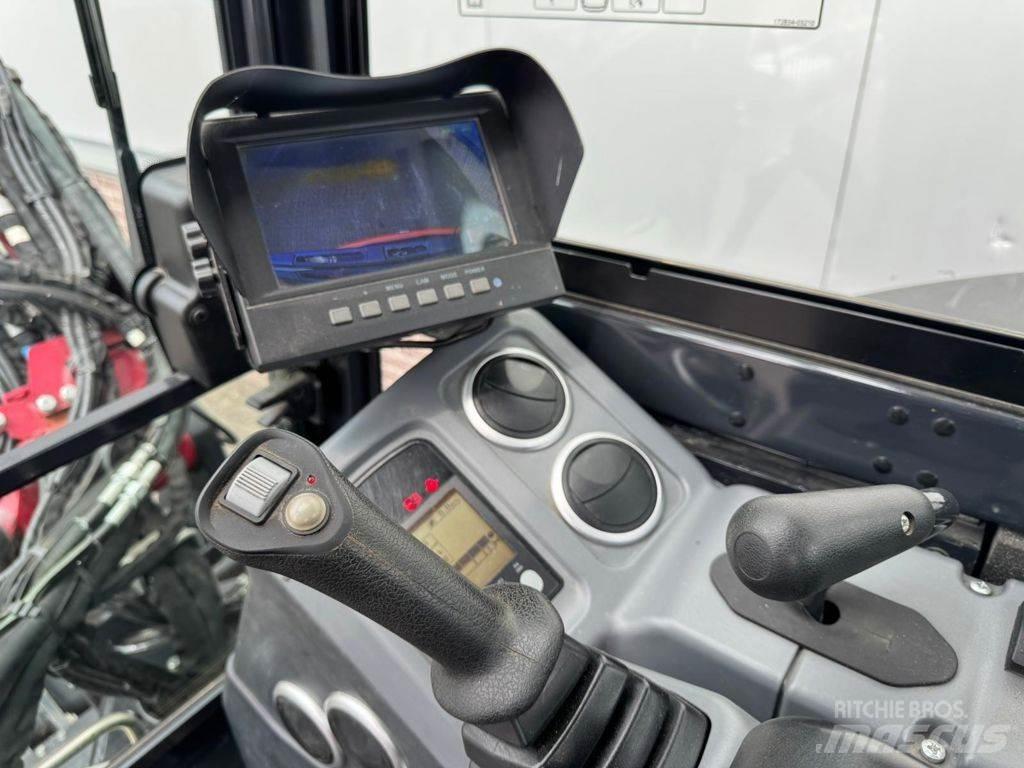 Yanmar SV60-B Pásové rýpadlá