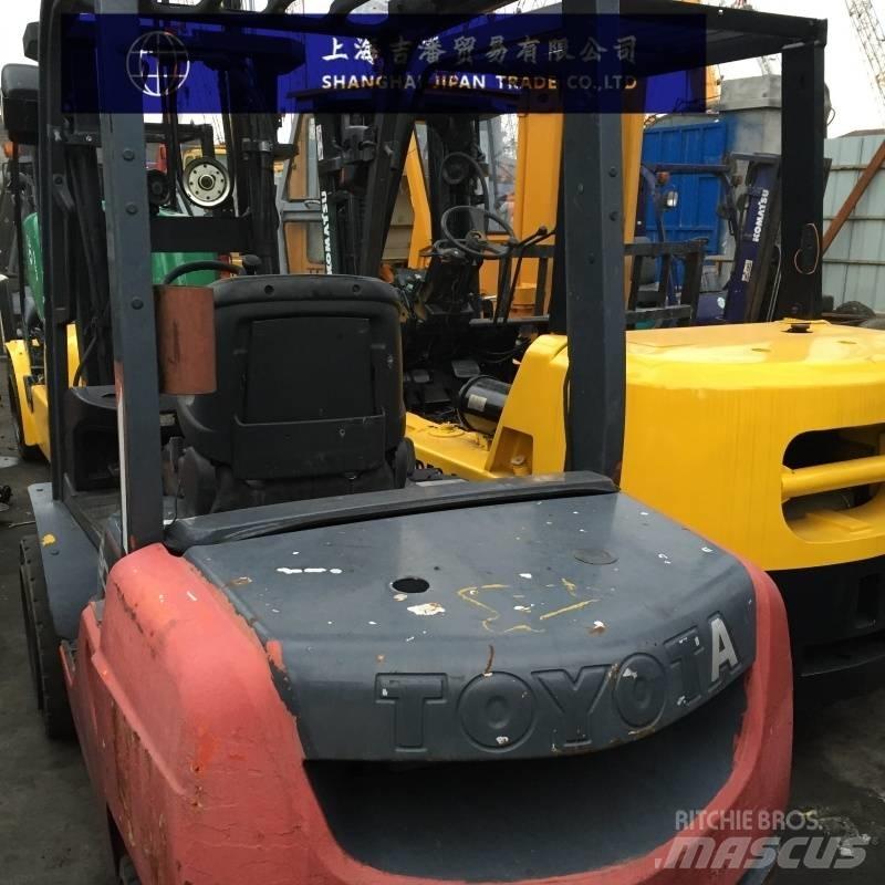 Toyota 8F Dieselové vozíky