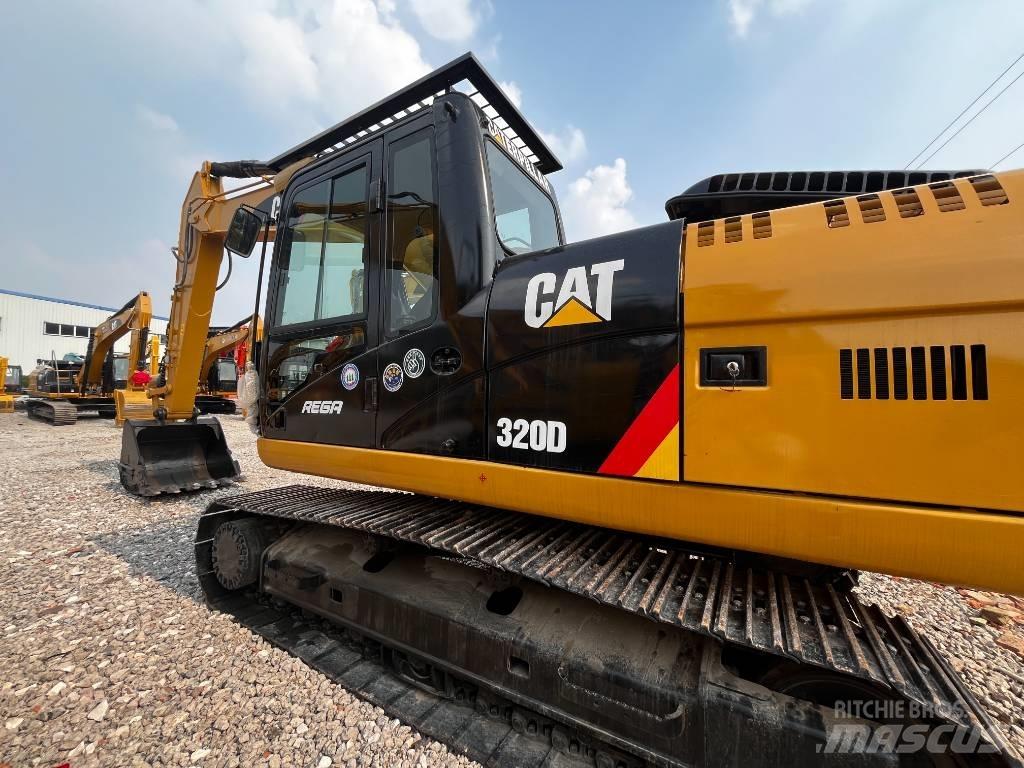 CAT 320 D Pásové rýpadlá