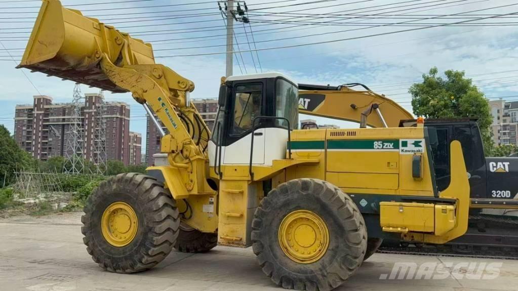 Kawasaki 85 Z Kolesové nakladače