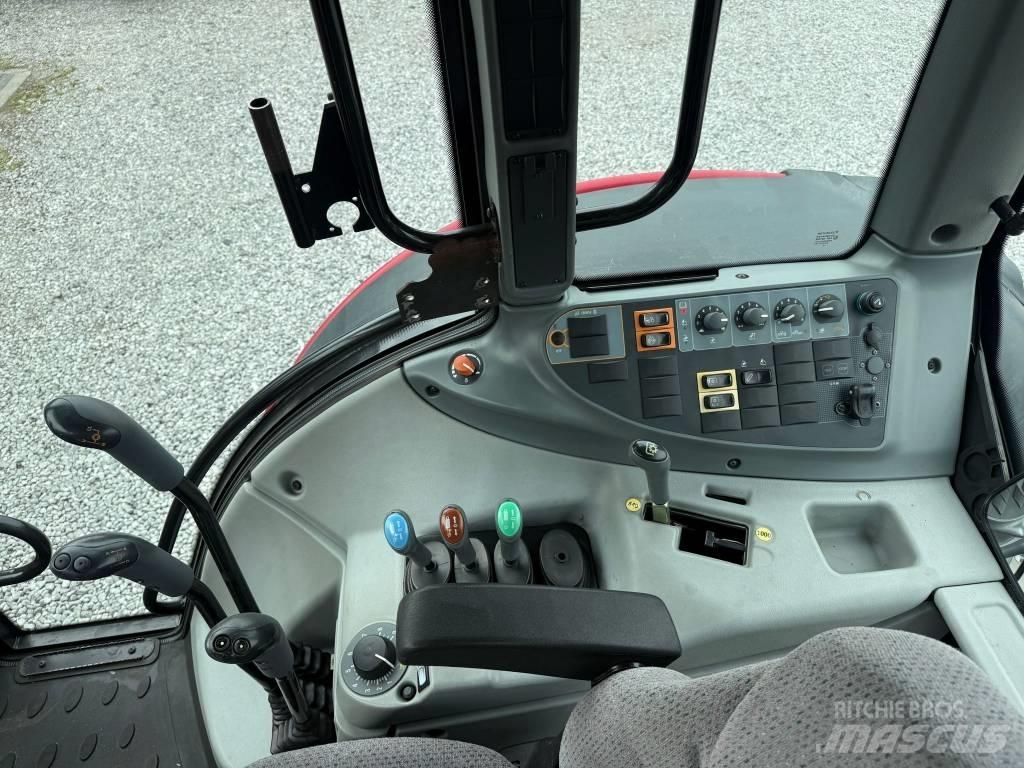 Valtra T 161 Traktory