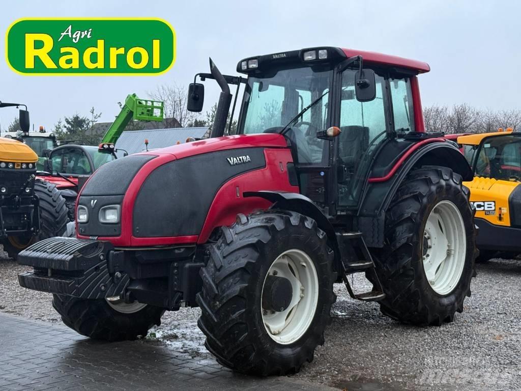 Valtra T 161 Traktory