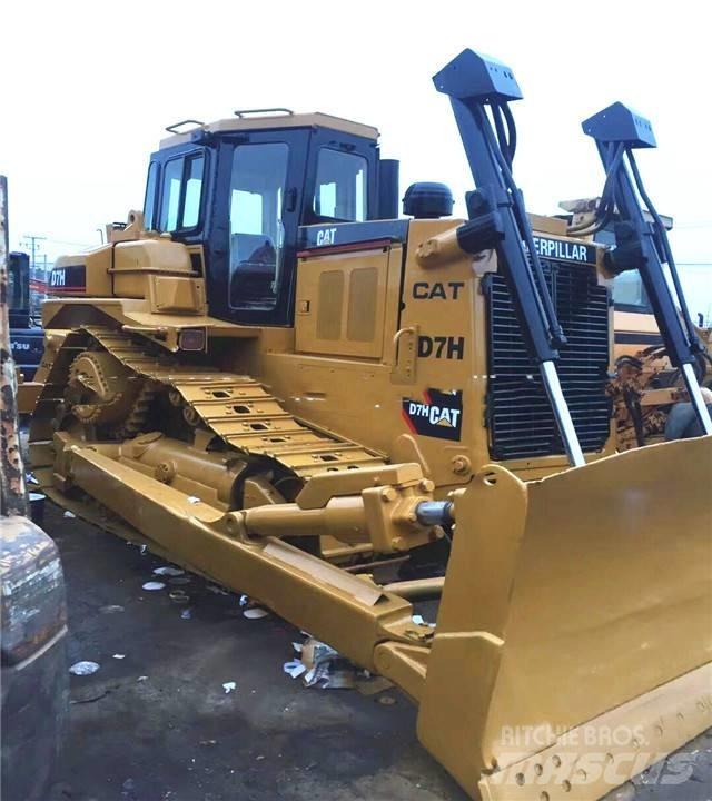 CAT D7H Pásové dozéry