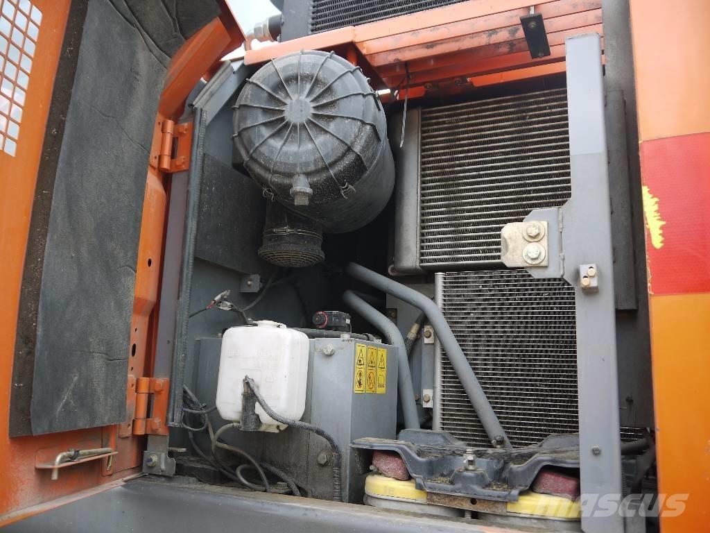 Hitachi ZX 145 W-3 Kolesové rýpadlá