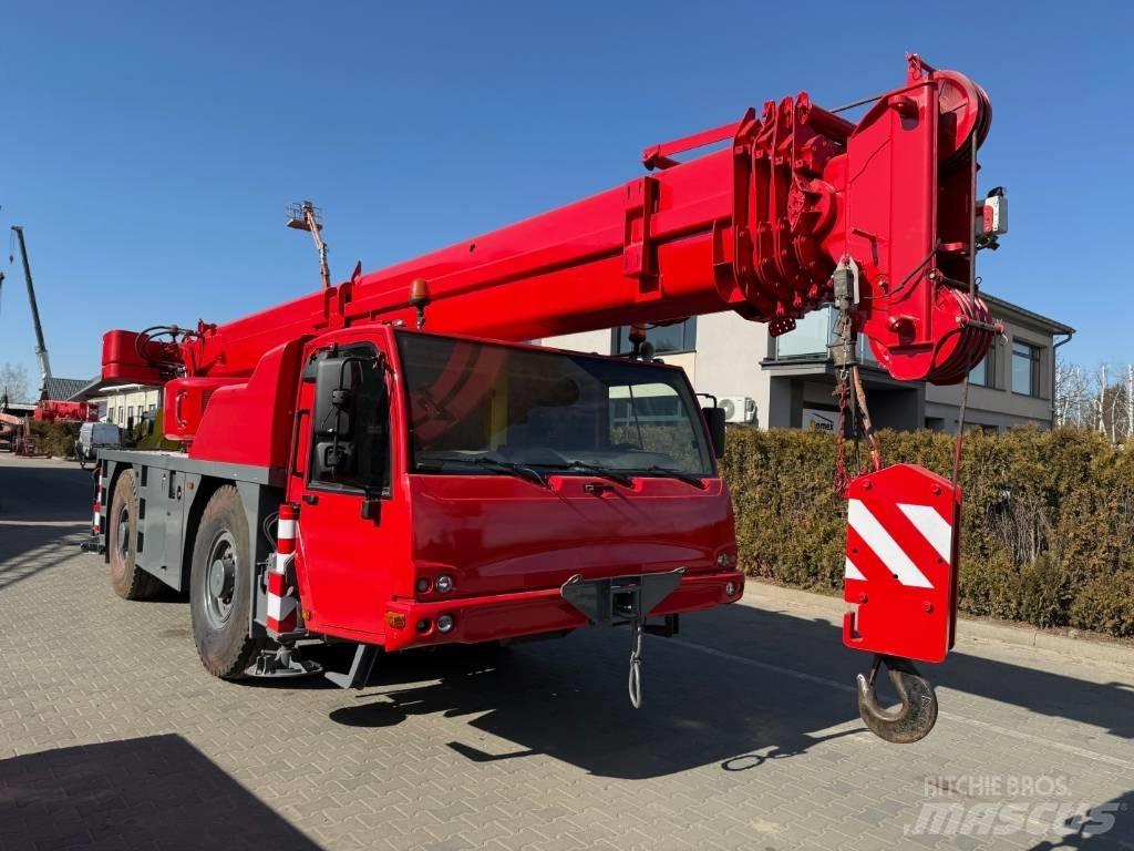 Terex Demag AC 35L Univerzálne terénne žeriavy