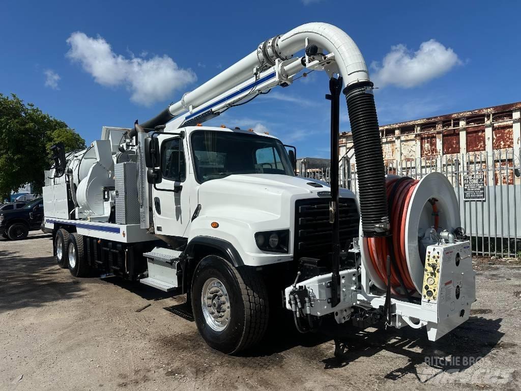 Freightliner 114 SD Kombinované/Čerpacie cisterny