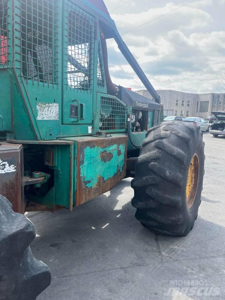 Timberjack 240 B Ťahače