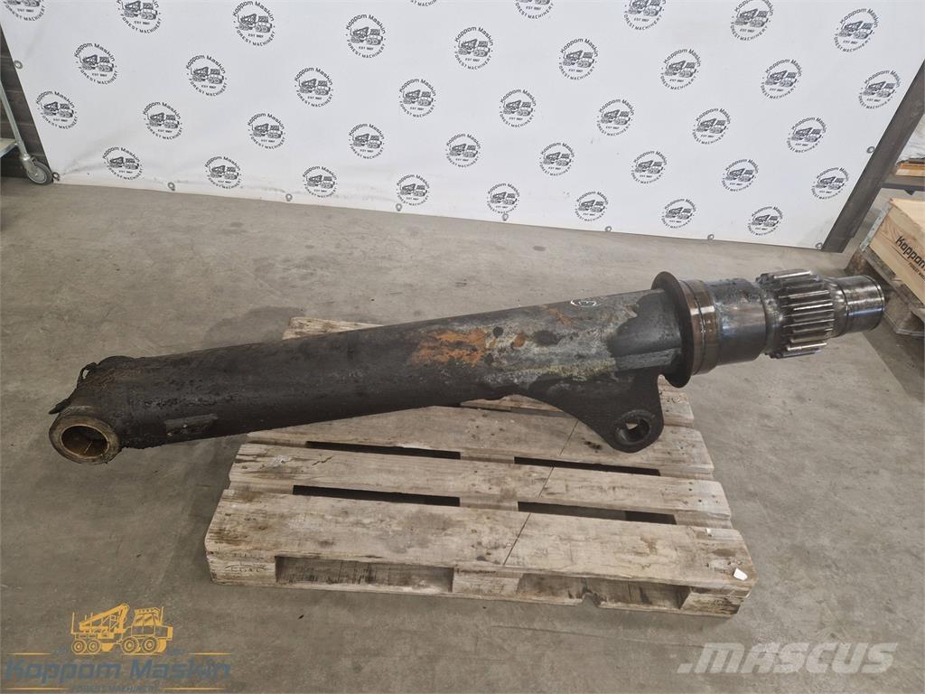 Komatsu 130F Dopravné žeriavy