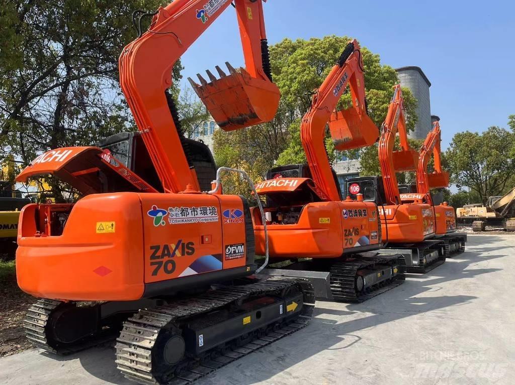 Hitachi ZX70 Pásové rýpadlá