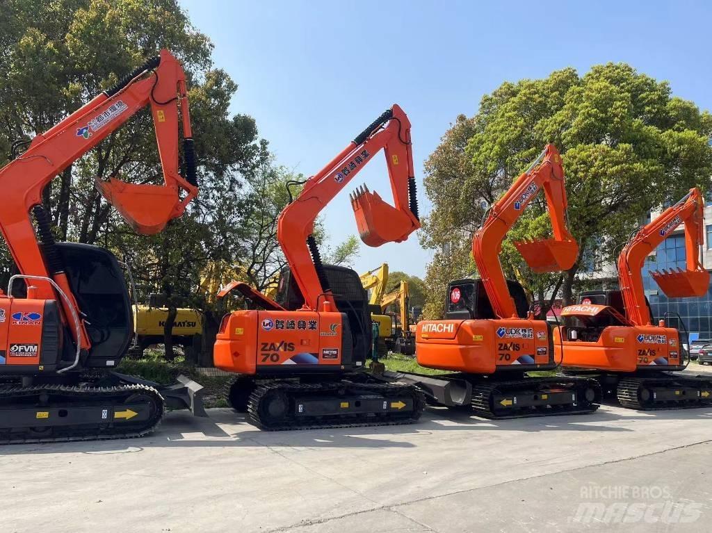 Hitachi ZX70 Pásové rýpadlá