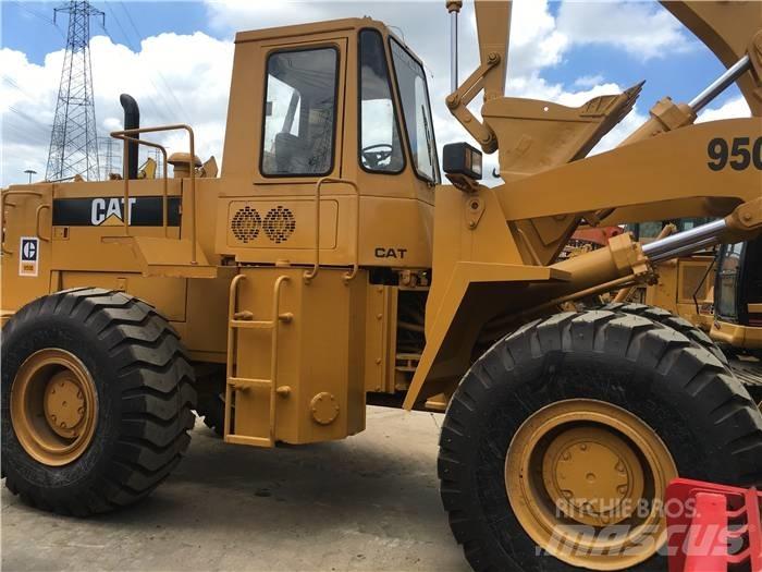 CAT 950 E Kolesové nakladače