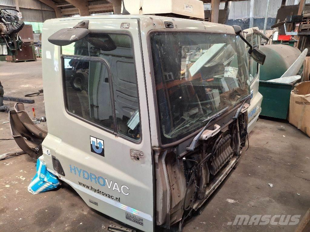 DAF CF 85.360 Kabíny a interiér