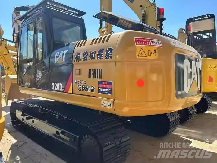 CAT CAT320D2 Midi rýpadlá 7 t - 12 t