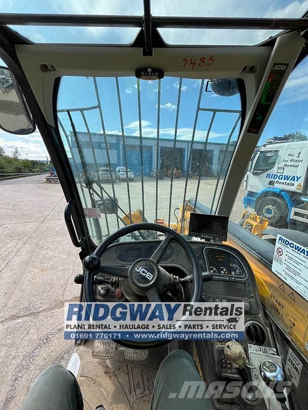 JCB 540-140 Teleskopické manipulátory