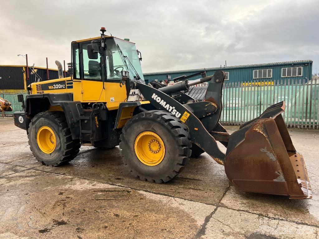 Komatsu WA320PZ-6 Kolesové nakladače