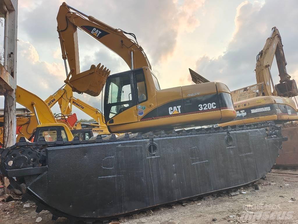 CAT 320 C Obojživelná rýpadlá