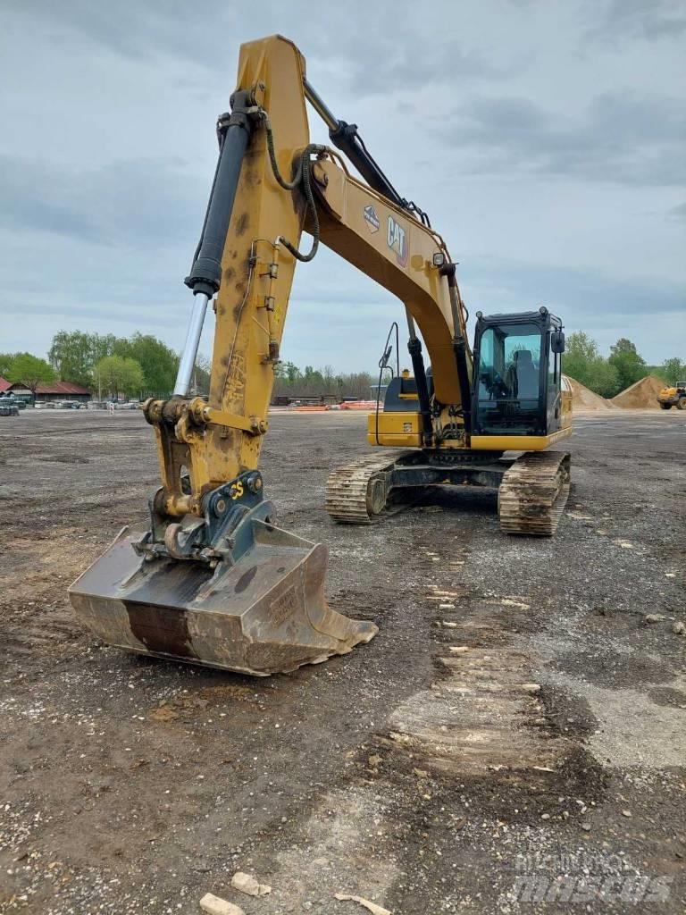 CAT 323D3 Pásové rýpadlá