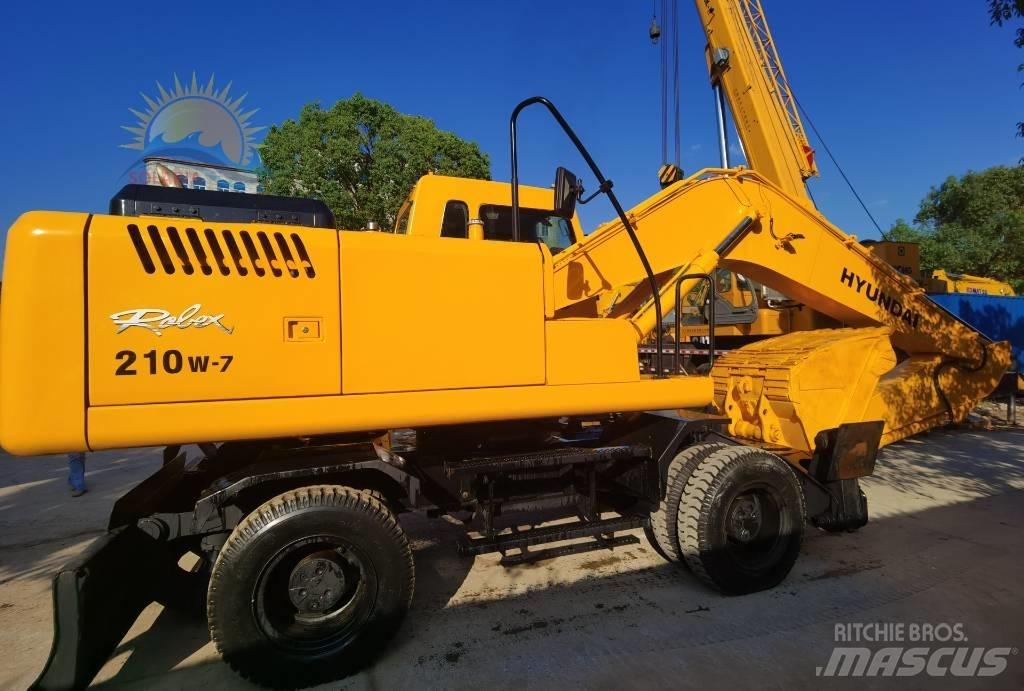 Hyundai R 210W-7 Kolesové rýpadlá