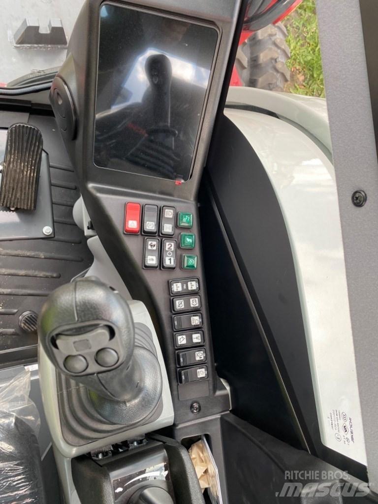Takeuchi TB295W Kolesové rýpadlá