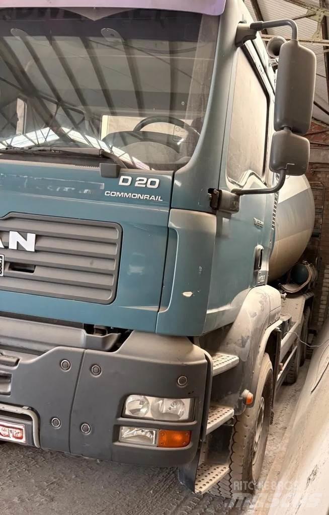 MAN 33 TGA 33.350 Domiešavače betónu