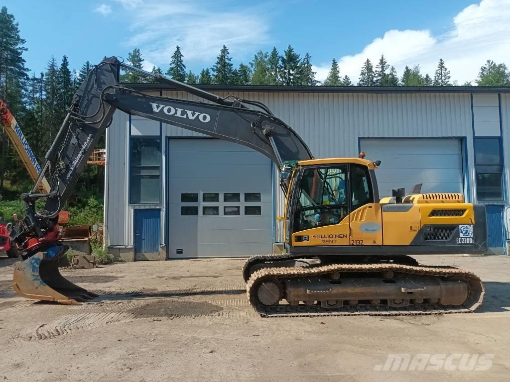 Volvo EC 220 DL Pásové rýpadlá