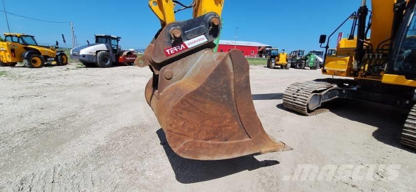 JCB 220X LC Pásové rýpadlá