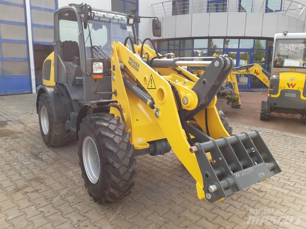 Wacker Neuson WL 54 Kolesové nakladače
