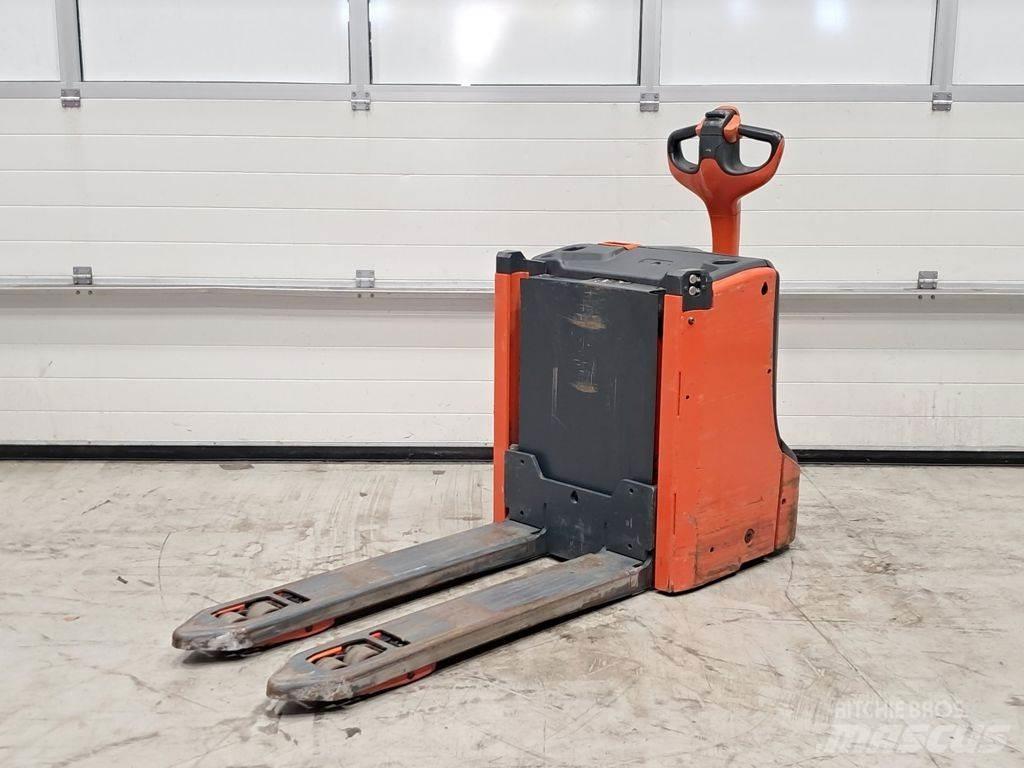 Linde T16L Ručný paletový vozík