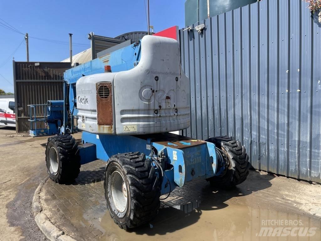 Genie Z 60/34 Kĺbové plošiny