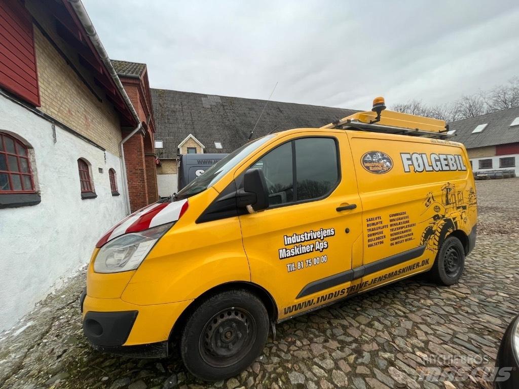 Ford Transit Custom Automobily
