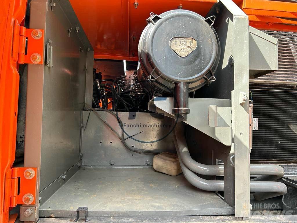 Hitachi ZX 200-6 Pásové rýpadlá