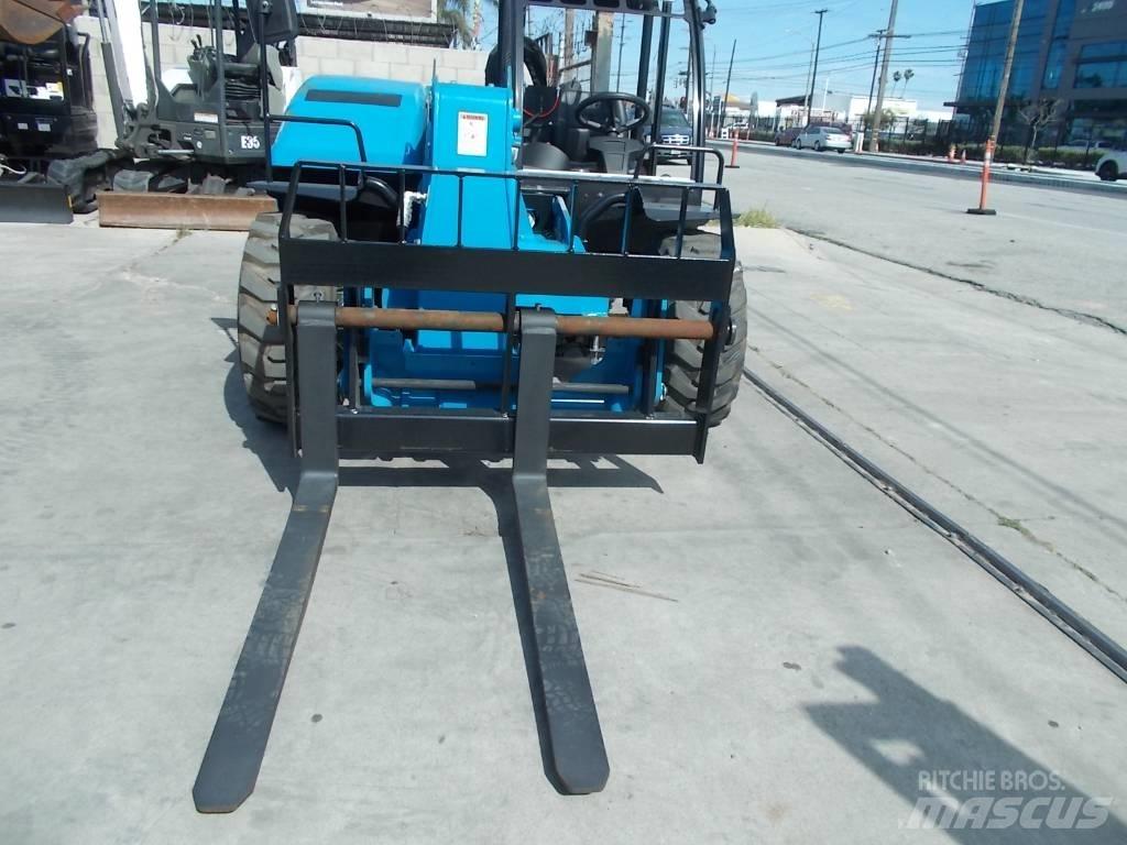 Genie GTH5519 Teleskopické manipulátory